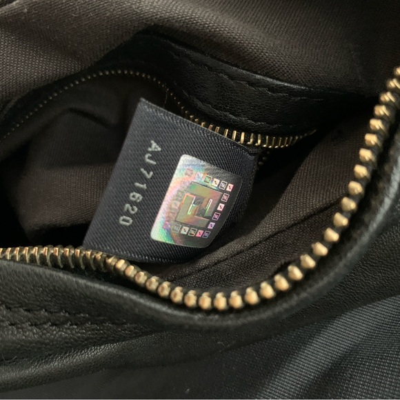 SOLD Fendi leather bag. - Picture 5 of 9